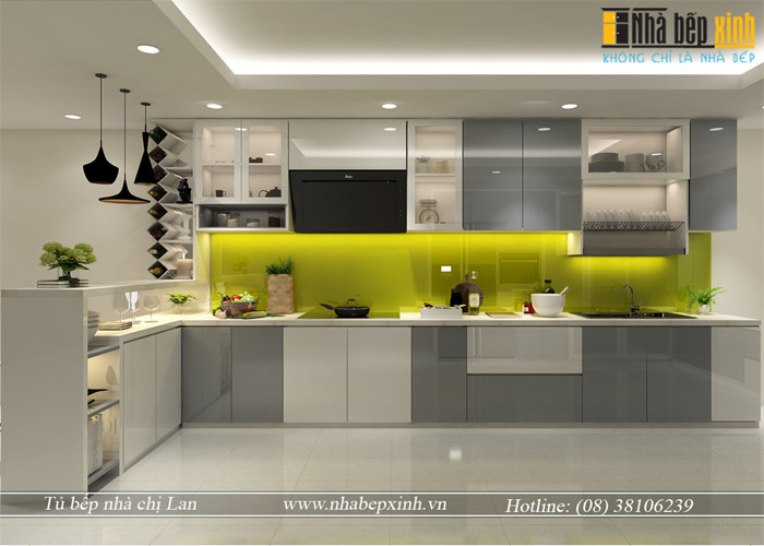 Tủ bếp hiện đại với màu xám ghi kết hợp cùng tường ốp màu xanh lá nổi bật